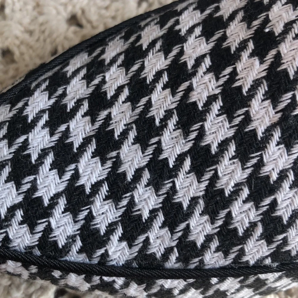 Nine West Abay Houndstooth Pointed Toe Flats